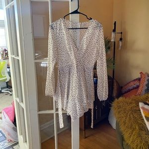 WHITE CHIFFON POLKA DOT ROMPER DRESS TIE FRONT SIZE SMALL